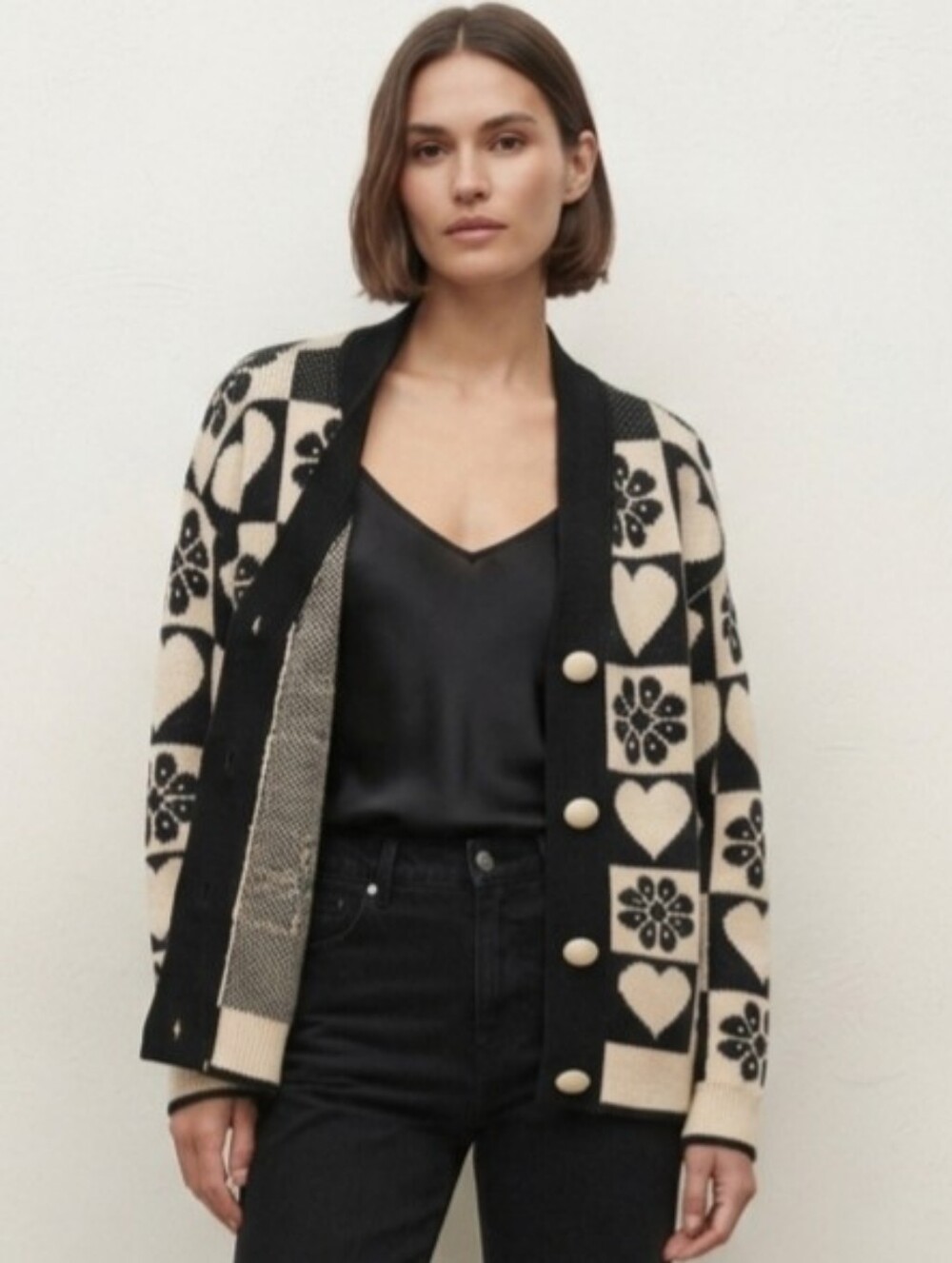 NWT Zara black and white hearts and flowers jacquard knit cardigan. New.